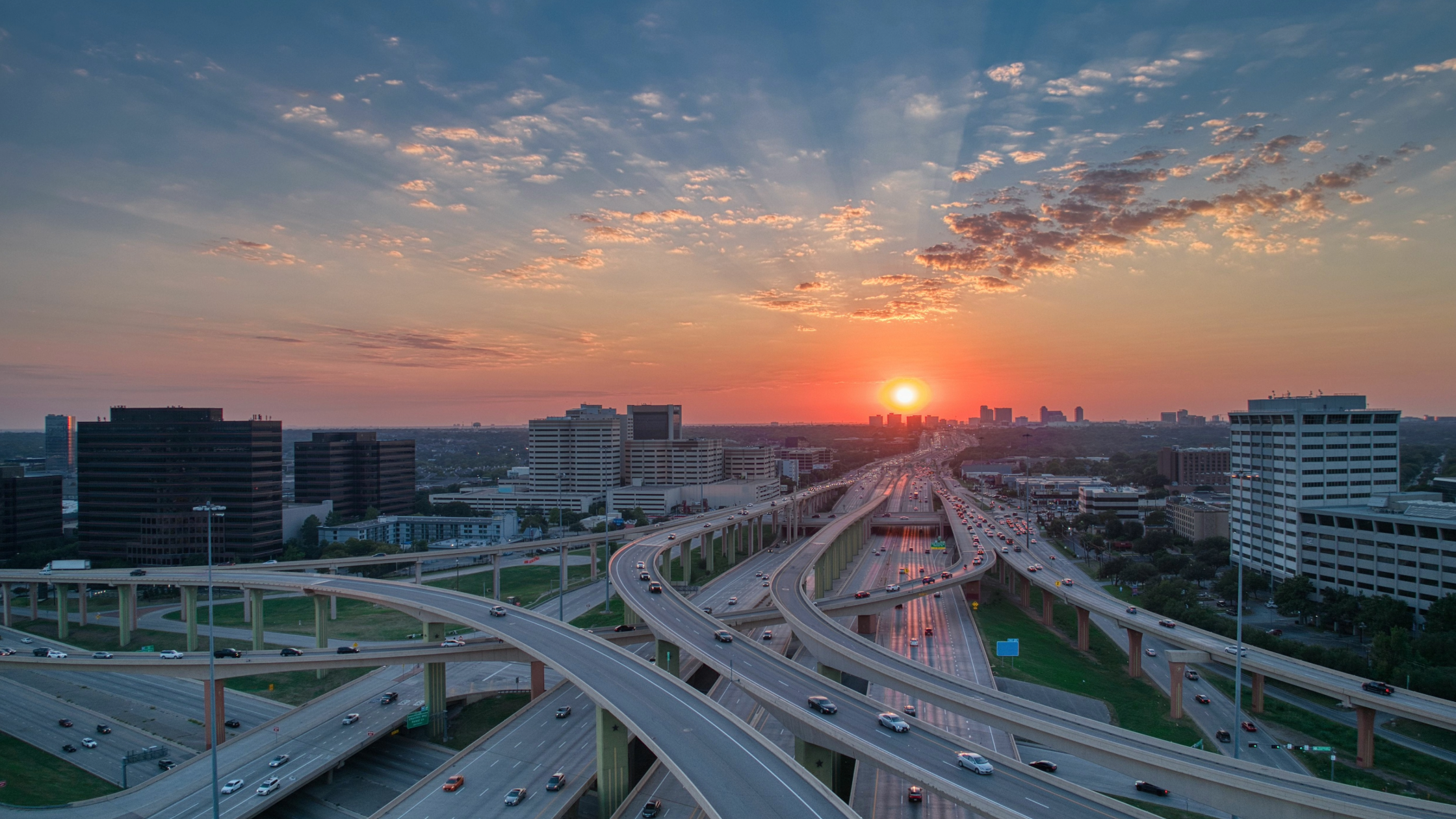 Dallas Forth Worth Highway Scene Common to Commuters
